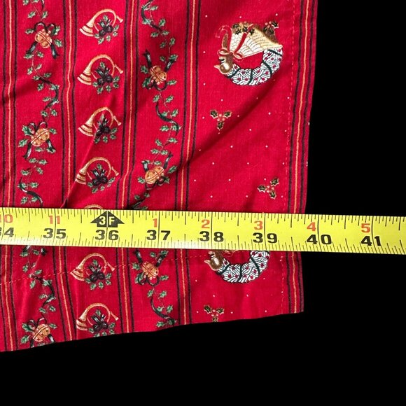 Handmade Christmas Goose Tablecloth Red Festive Wreath Bow 68” by 40” Retro Holi - Picture 5 of 5